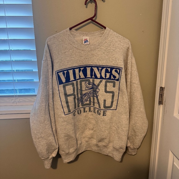 Jerzees Other - Vintage college crew neck